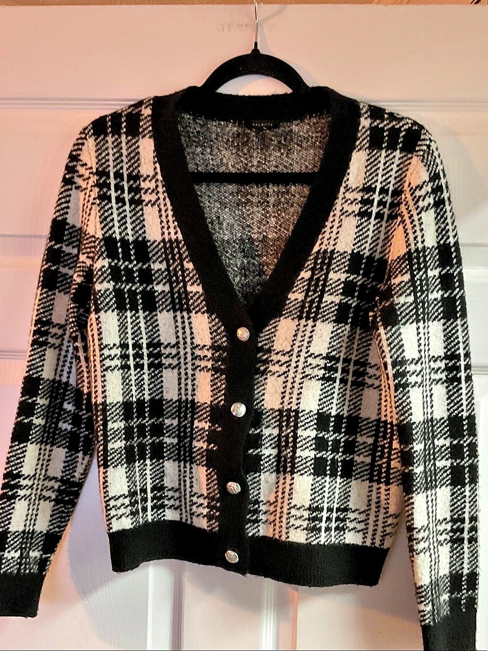 Talbots V-Neck Cardigan - Statement Plaid Statement Plaid Cardigan Pink & Black
